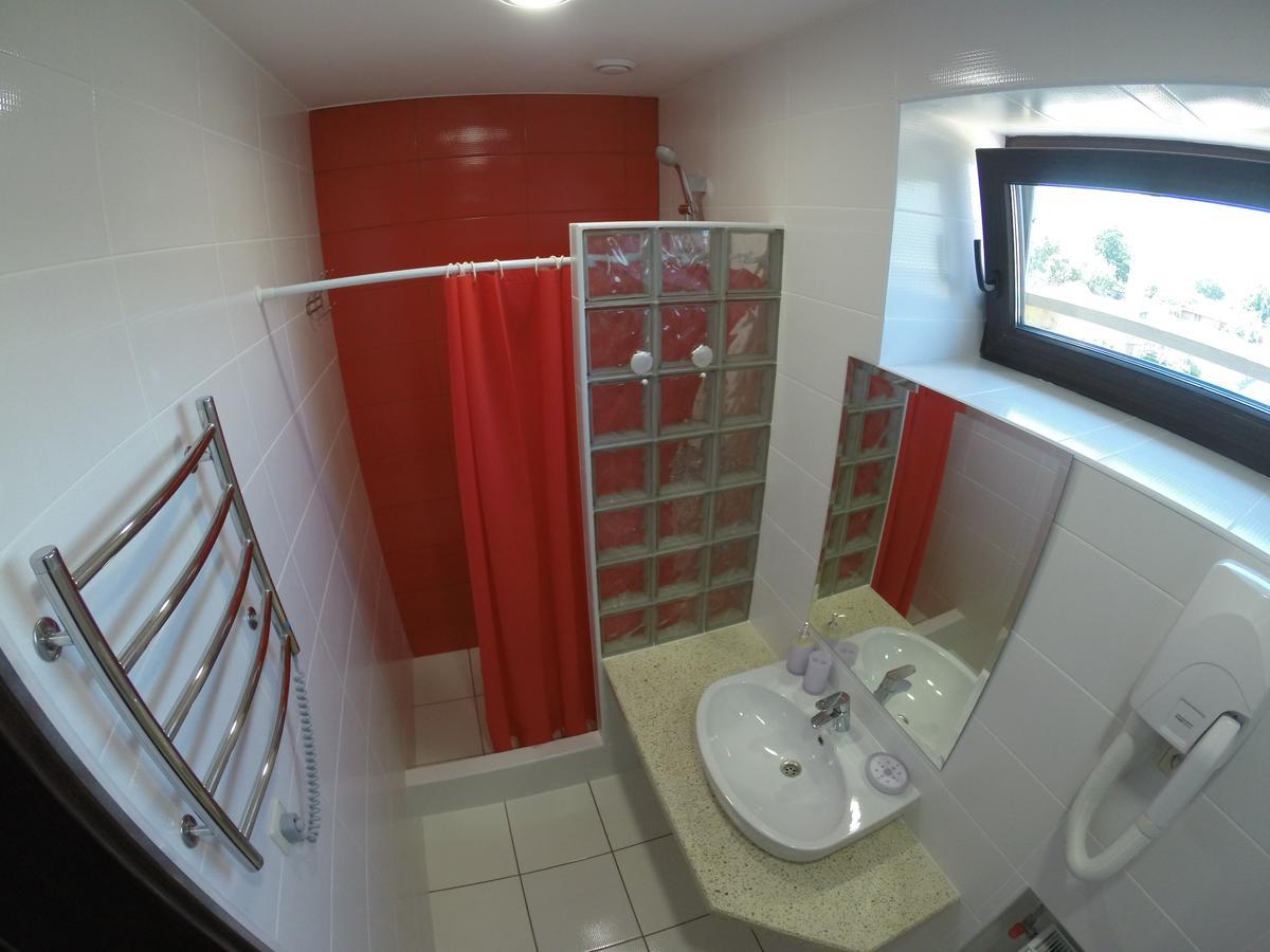 Viro Hotel Chernomorsk Exterior foto